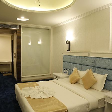Silver Estate Resort Tikamgarh Esterno foto