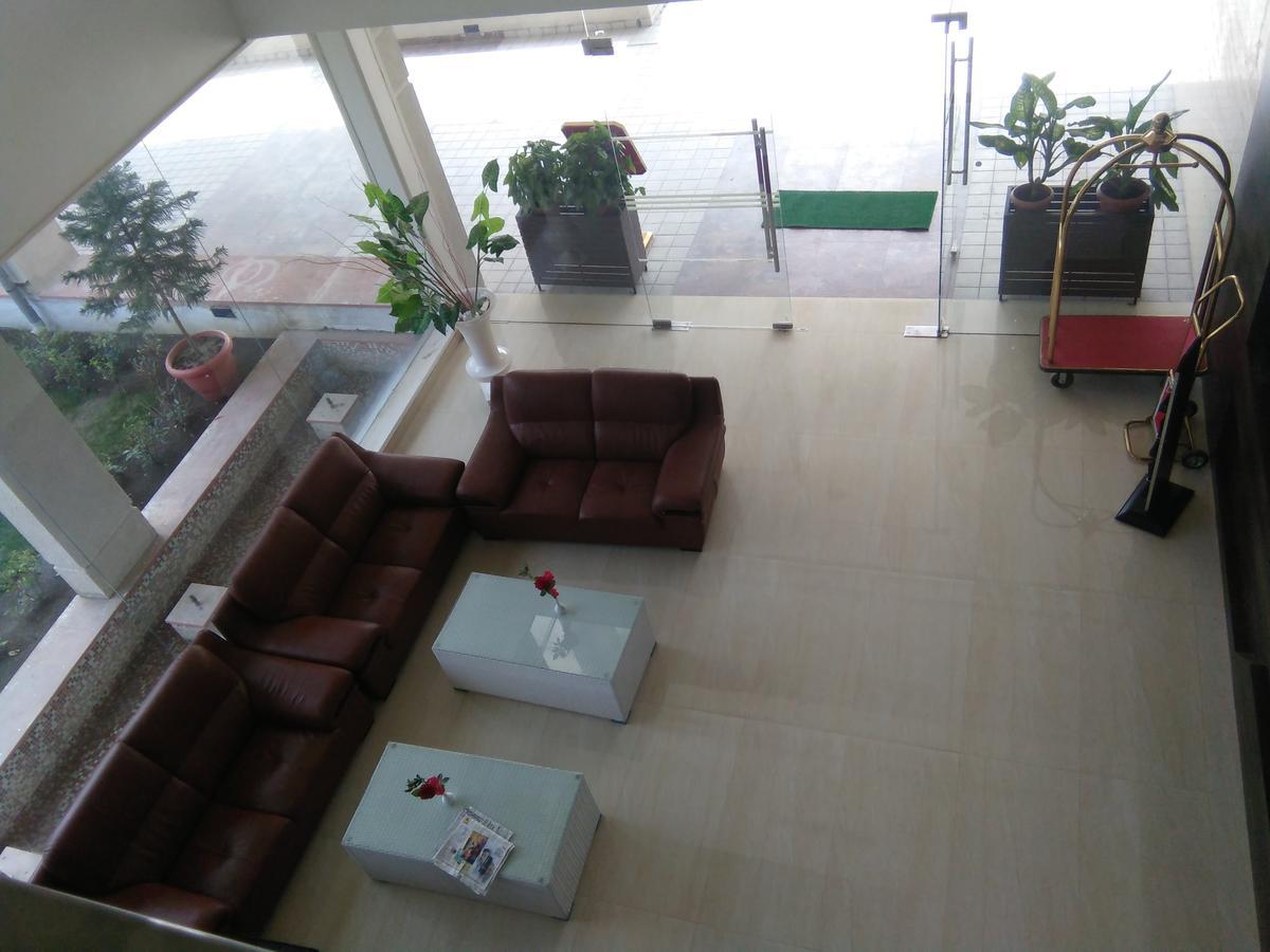 Silver Estate Resort Tikamgarh Esterno foto